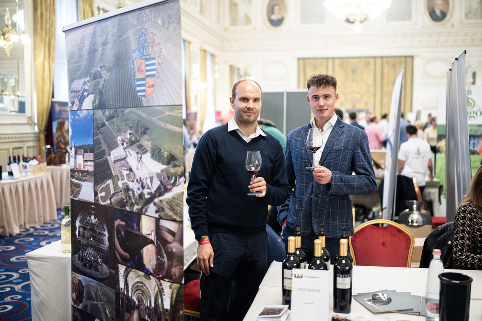 Winelovers 100