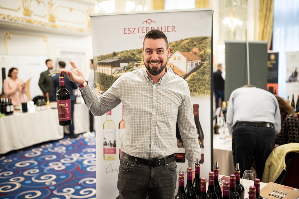 Winelovers 100