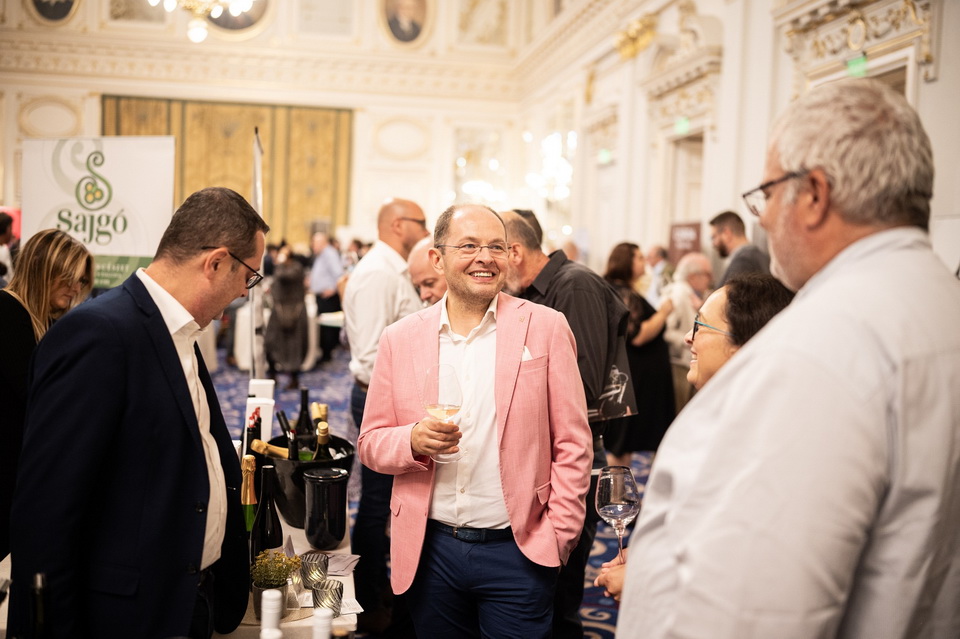 Winelovers 100