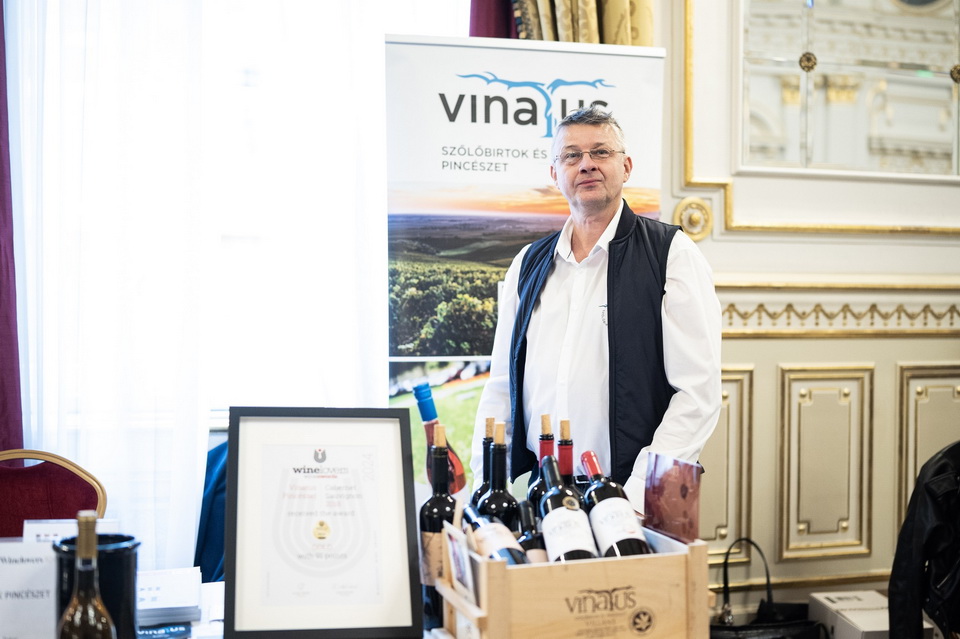 Winelovers 100