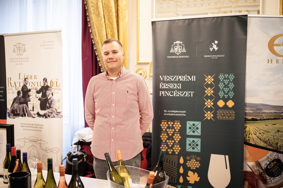 Winelovers 100