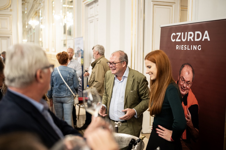 Winelovers 100