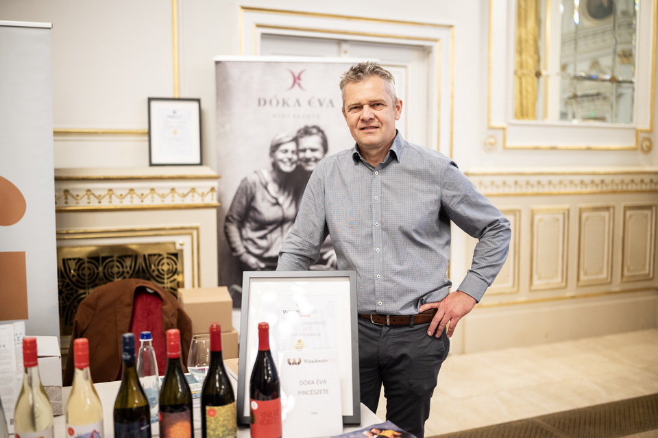 Winelovers 100