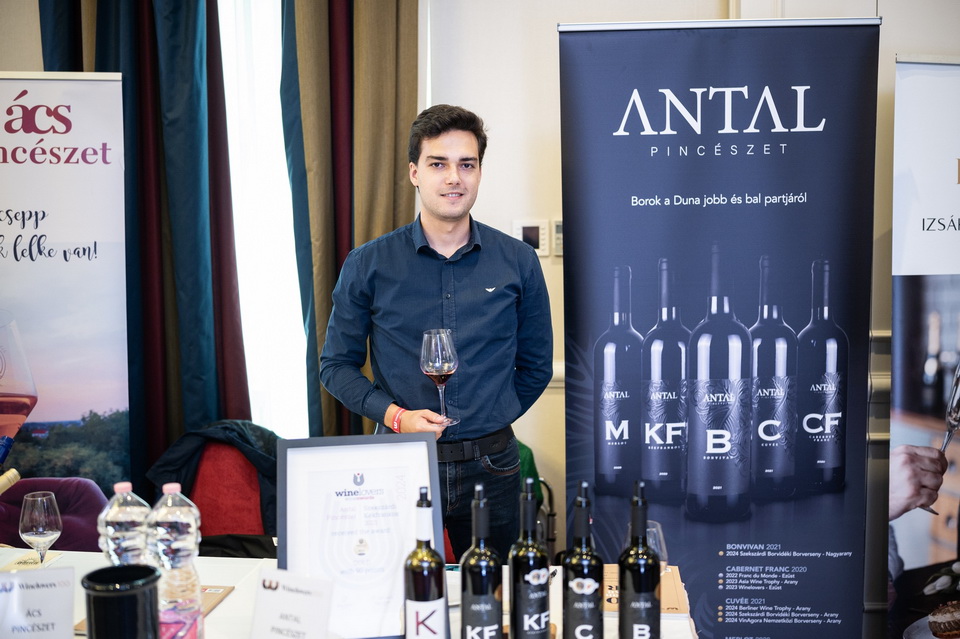 Winelovers 100