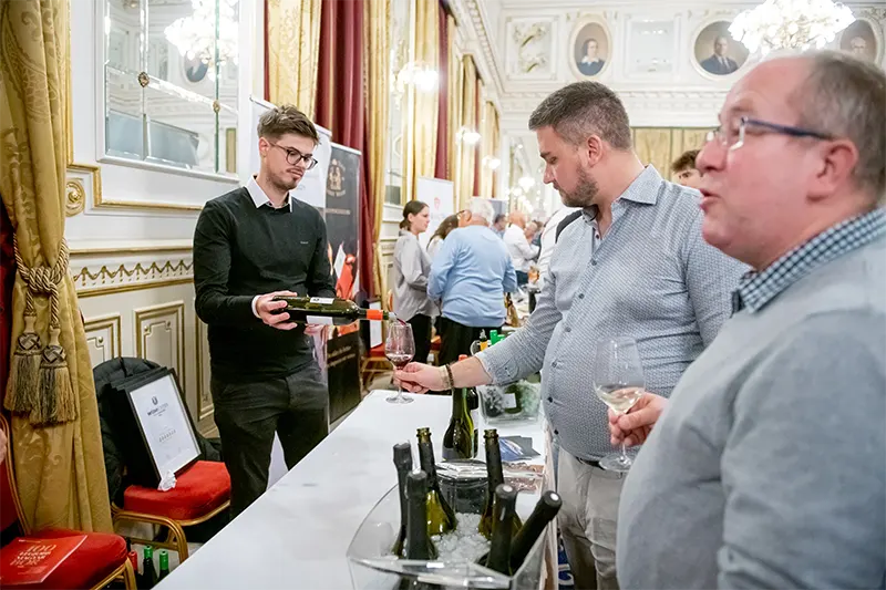 Winelovers 100